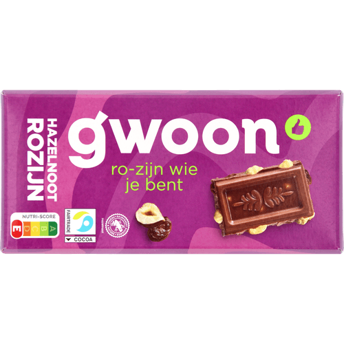 Foto van G'woon Chocoladereep hazelnoot rozijn melk op witte achtergrond
