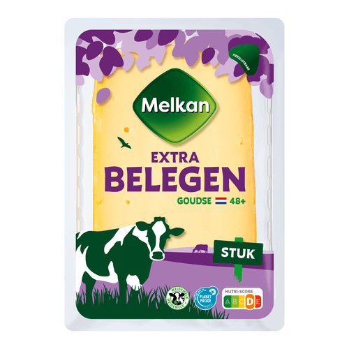 Foto van Melkan Extra belegen kaas 48+ stuk op witte achtergrond