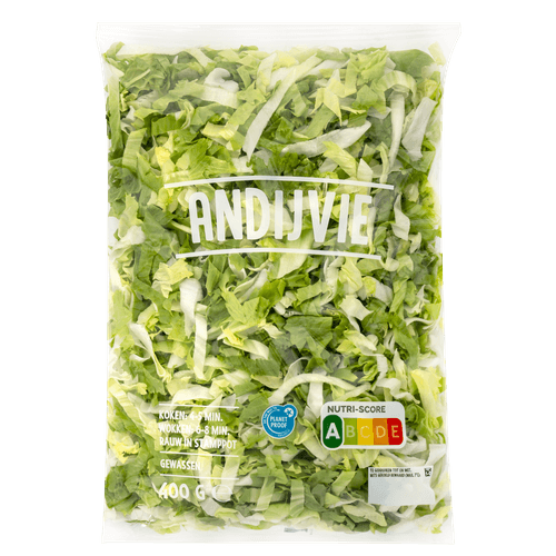 Foto van Andijvie grof op witte achtergrond