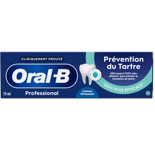 Foto van Oral-B Tandpasta tandsteen reinigingskristallen op witte achtergrond