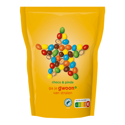 Foto van G'woon Choco pindas op witte achtergrond