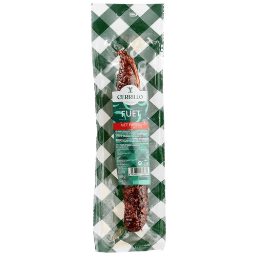 Foto van Cerrillo Fuet extra paprika op witte achtergrond