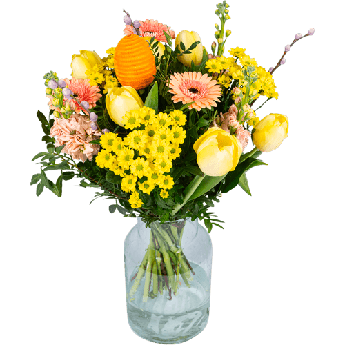 Foto van Bloemen Paasboeket op witte achtergrond