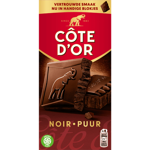 Foto van Côte d'Or Chocoladereep puur op witte achtergrond