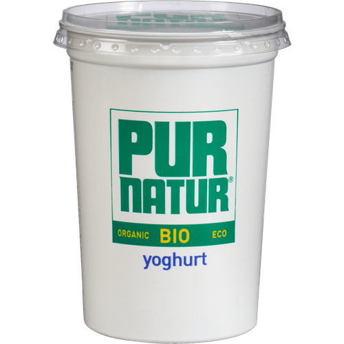 Foto van Pur Natur Biologische volle roeryoghurt naturel op witte achtergrond
