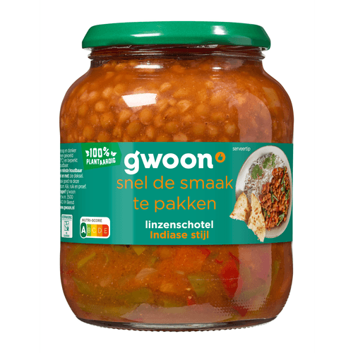 Foto van G'woon Bonenschotel linzencurry op witte achtergrond