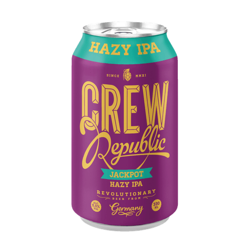 Foto van Crew Republic Jackpot hazy IPA op witte achtergrond
