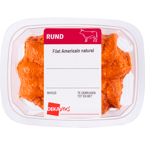 Foto van DekaVers Filet americain naturel op witte achtergrond
