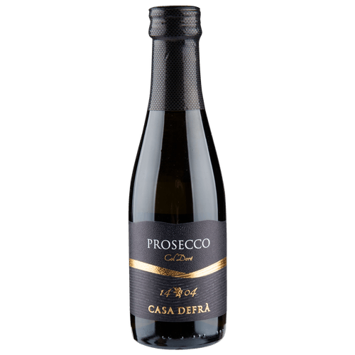 Foto van Casa Defra Prosecco frizzante op witte achtergrond
