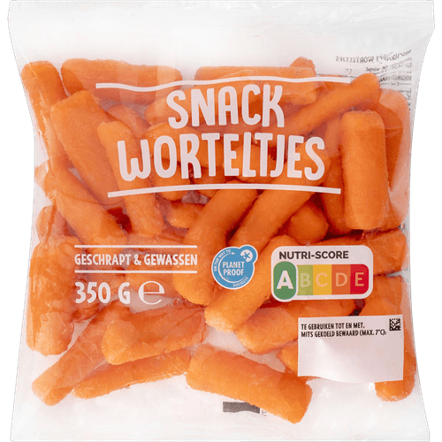 Foto van Snack worteltjes voordeel op witte achtergrond