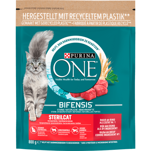 Foto van Purina One Kattenvoer sterilcat rund & tarwe op witte achtergrond