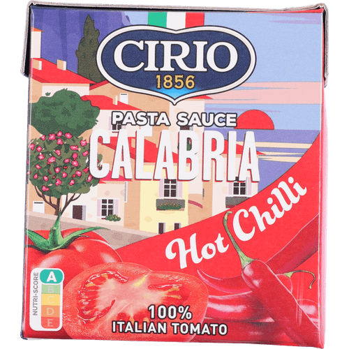 Foto van Cirio Pastasaus calabria op witte achtergrond
