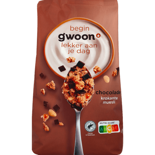 Foto van G'woon Krokante muesli chocolade op witte achtergrond
