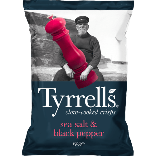 Foto van Tyrrells Chips sea salt & black pepper op witte achtergrond