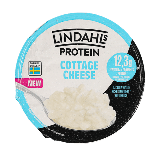 Foto van Lindahls Cottage cheese op witte achtergrond