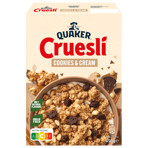 Foto van Quaker Cruesli cookies & cream op witte achtergrond