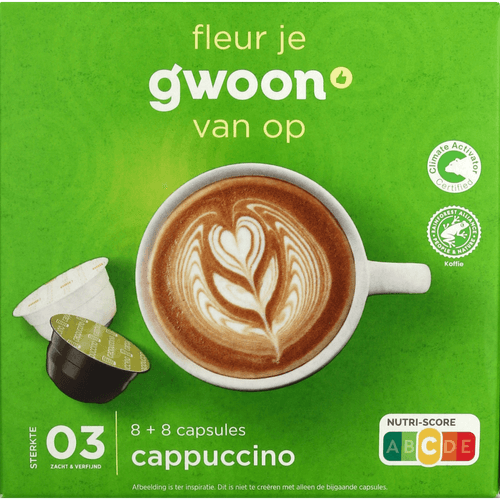 Foto van G'woon Koffiecups cappuccino op witte achtergrond