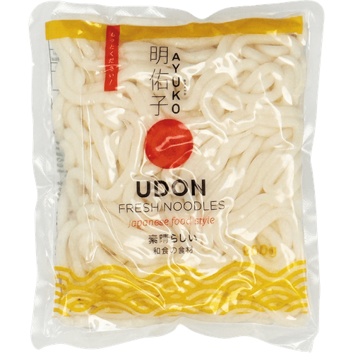 Foto van Ayuko Udon noedels op witte achtergrond