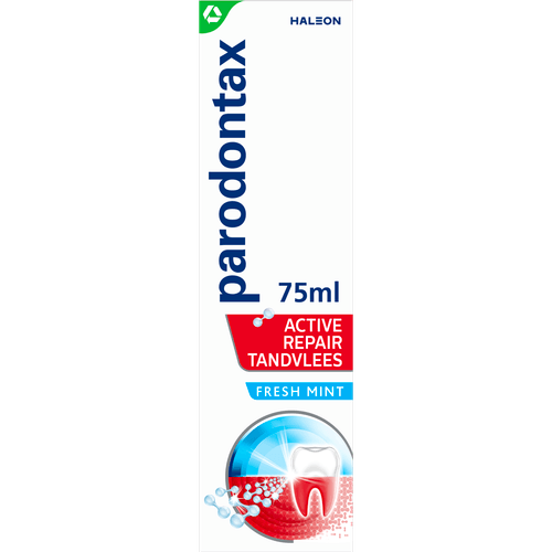 Foto van Parodontax Tandpasta active repair freshmint op witte achtergrond