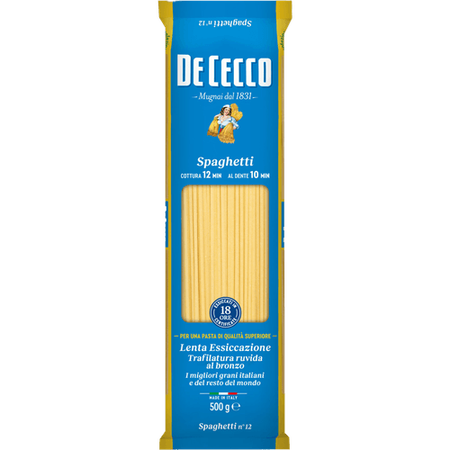 Foto van De Cecco Spaghetti op witte achtergrond