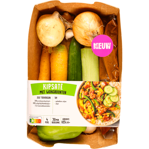 Foto van Verspakket kipsate op witte achtergrond