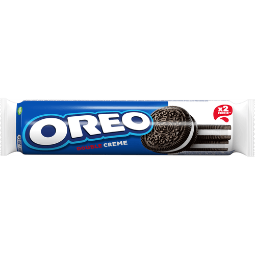 Foto van Oreo Double crème roll op witte achtergrond