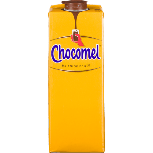 Foto van Chocomel Chocolademelk vol op witte achtergrond