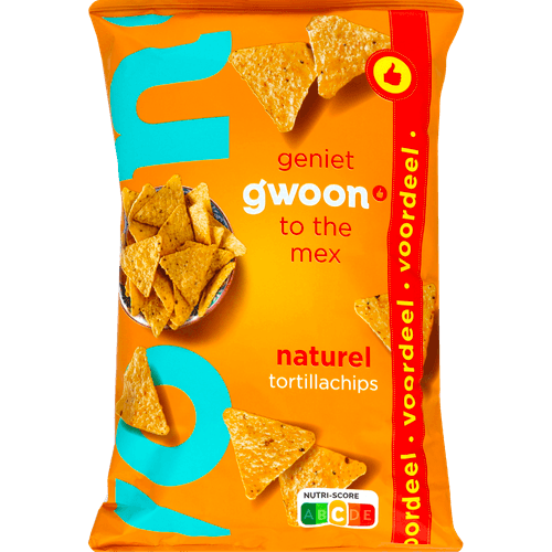 Foto van G'woon Tortilla chips naturel op witte achtergrond