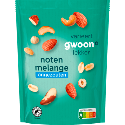 Foto van G'woon Notenmelange ongezouten op witte achtergrond
