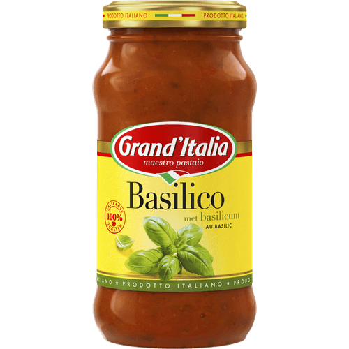 Foto van Grand'Italia Pastasaus basilico op witte achtergrond