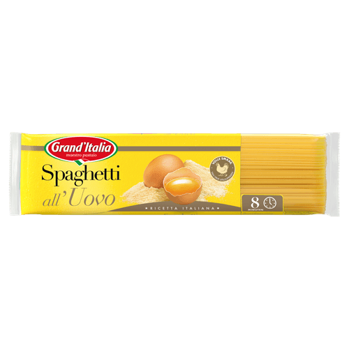 Foto van Grand'Italia spaghetti all'uovo op witte achtergrond