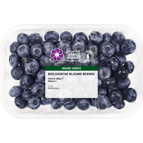 Foto van Biologische blauwe bessen op witte achtergrond