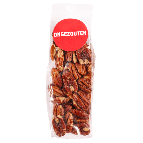 Foto van DekaMarkt Pecannoten ongezouten op witte achtergrond