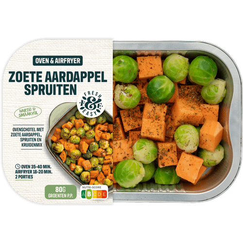 Foto van Fresh & easy Ovenschotel zoete aardappel spruiten op witte achtergrond