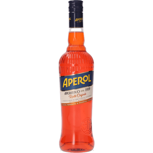 Foto van Aperol Aperitief op witte achtergrond