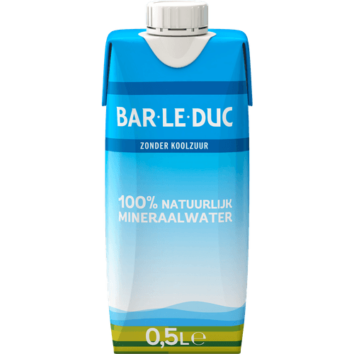 Foto van Bar le Duc Mineraalwater zonder koolzuur op witte achtergrond