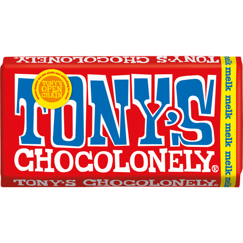 Foto van Tony's Chocolonely melk op witte achtergrond