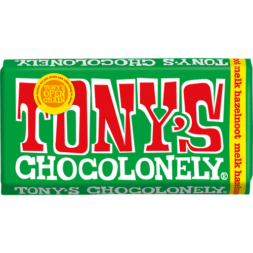 Foto van Tony's Chocolonely melk hazelnoot op witte achtergrond