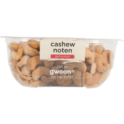 Foto van G'woon Cashewnoten gezouten op witte achtergrond