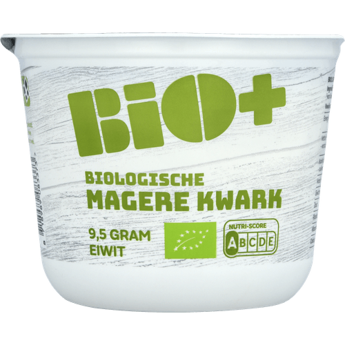 Foto van Bio+ Magere kwark bio op witte achtergrond