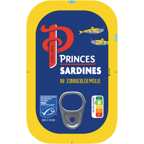 Foto van Princes Sardines in zonnebloemolie op witte achtergrond
