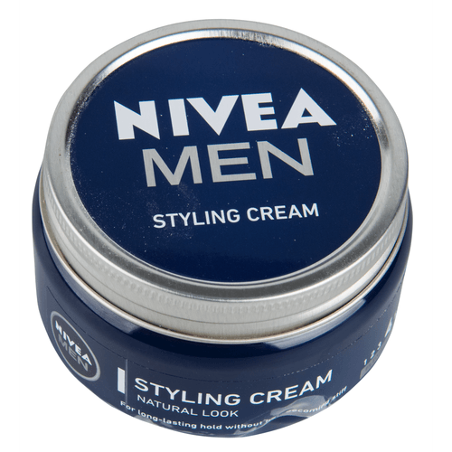 Foto van Nivea Haargel men Styling cream op witte achtergrond