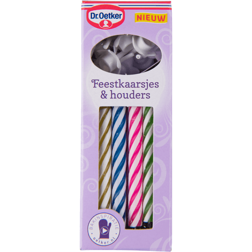 Foto van Dr. Oetker Feestkaarsjes met houders op witte achtergrond