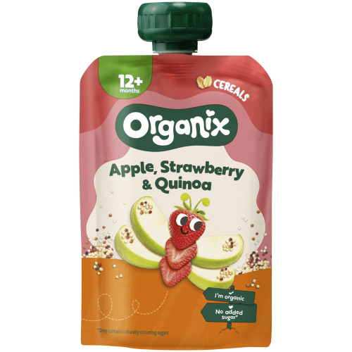 Foto van Organix Just apple, strawberry & quinoa op witte achtergrond