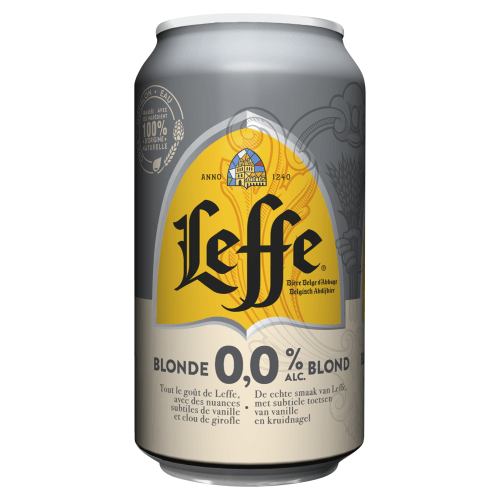 Foto van Leffe Blond 0.0 op witte achtergrond