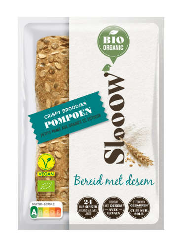 Foto van Slooow BIO Pompoenbroodjes 4 stuks op witte achtergrond