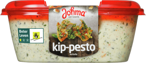 Foto van Johma Kip-pestosalade op witte achtergrond