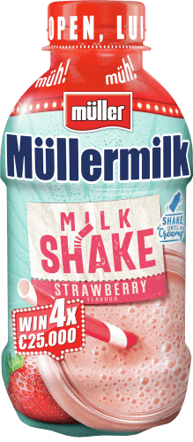 Foto van Müllermilk Milkshake aardbei op witte achtergrond