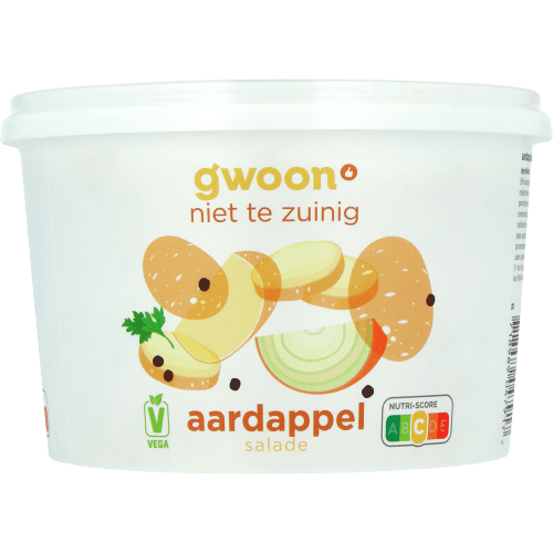 Foto van G'woon Salade aardappel op witte achtergrond