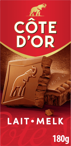 Foto van Côte d'Or Tablet melk op witte achtergrond